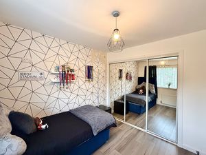 Photo 8- click for photo gallery